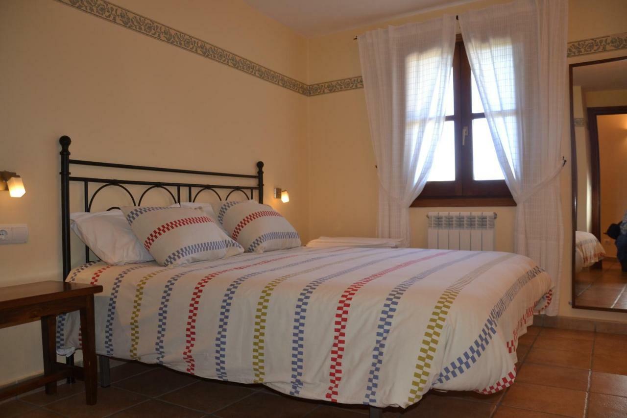 Casa Rural Borda Marianet เซร์แลร์ ภายนอก รูปภาพ