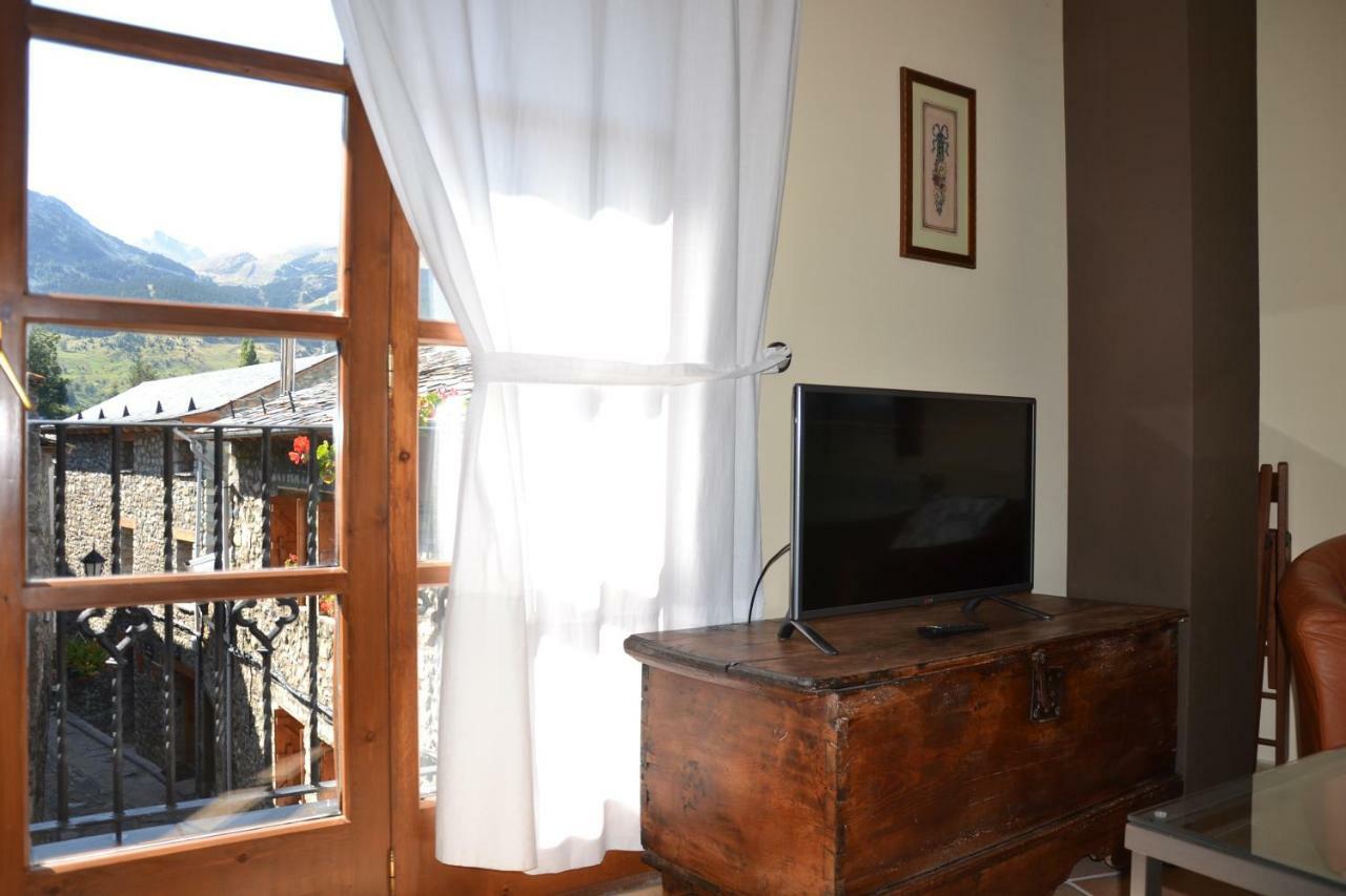 Casa Rural Borda Marianet เซร์แลร์ ภายนอก รูปภาพ